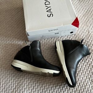 Women’s Saydo brand booties size 41